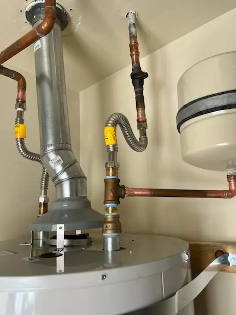 Water heater installation and plumbing repair in Naceville